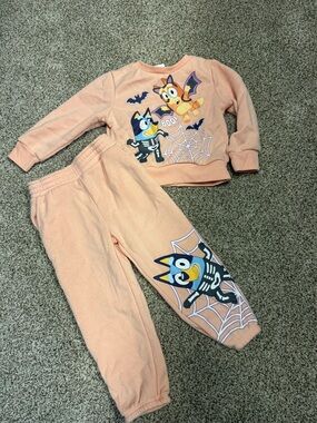 Bluey Peach Halloween Kids Matching Set 2T